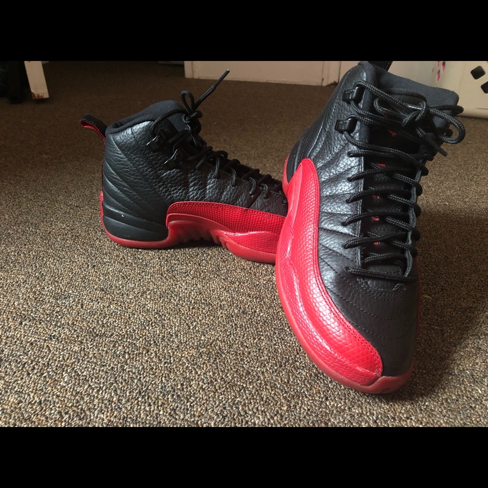 Jordan 12 Retro Flu Game 2016 (GS)